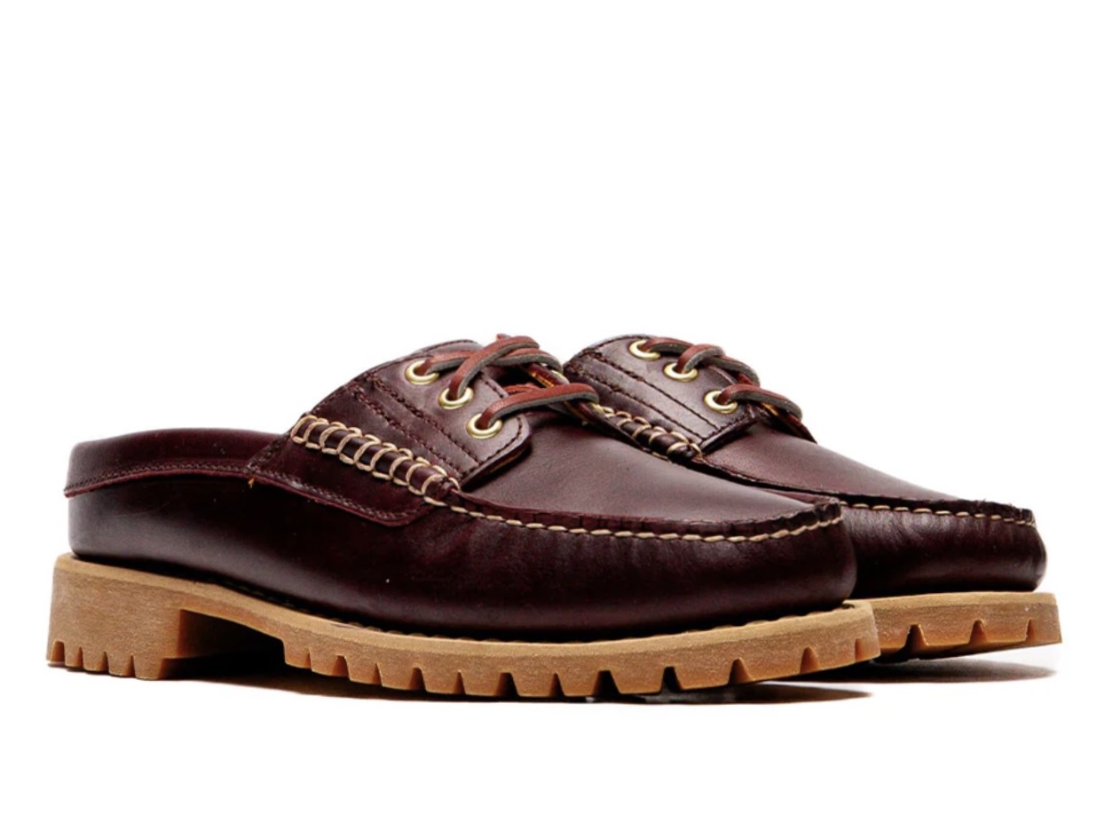 Timeless Ease: The Timberland 3-Eye Mule ‘Burgundy Full Grain’ Bridges Heritage and Modernity